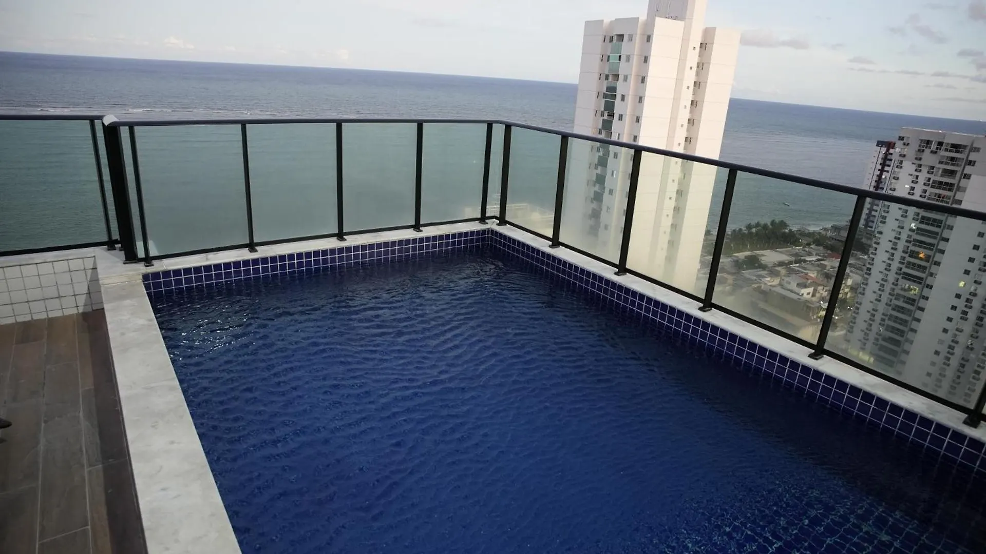 Apartamento De Luxo Em Candeias Beach Recife Brazílie